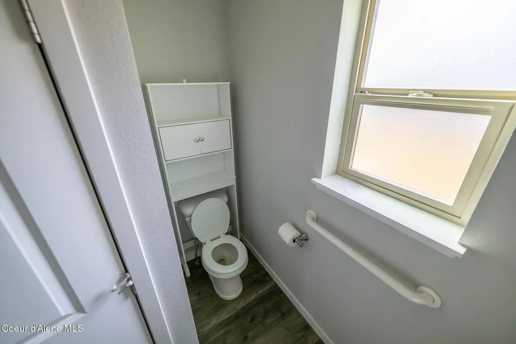1324 E Yellowstone Avenue Post Falls ID 83854