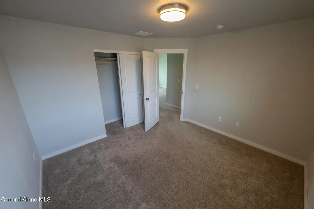 1324 E Yellowstone Avenue Post Falls ID 83854