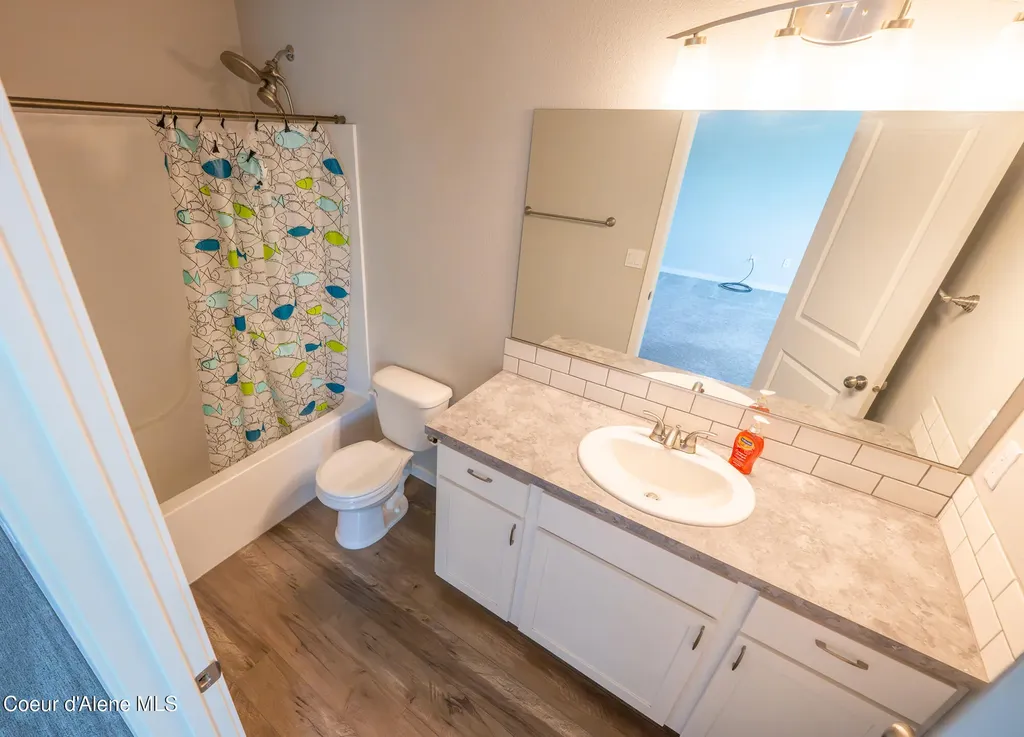 1324 E Yellowstone Avenue Post Falls ID 83854