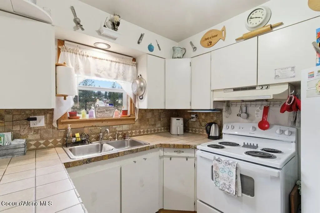 43513 Riverview Drive Kingston ID 83839