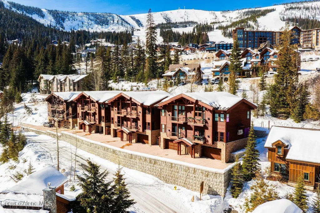 50 Olaf Court Sandpoint ID 83864