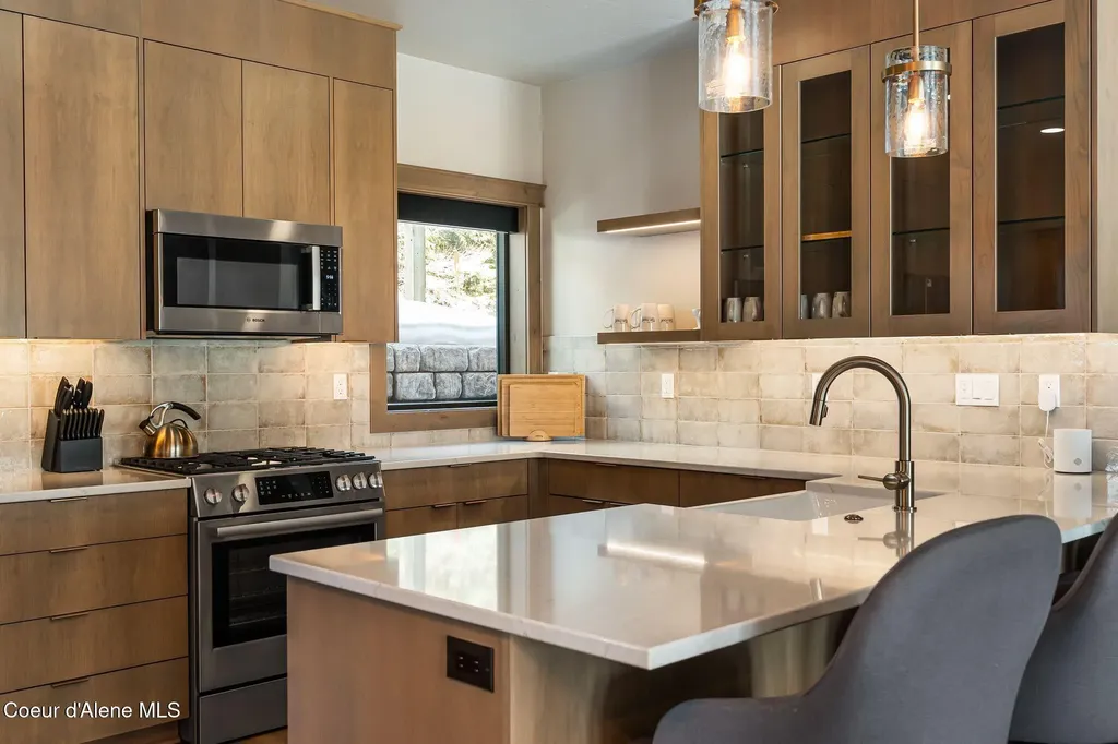 50 Olaf Court Sandpoint ID 83864