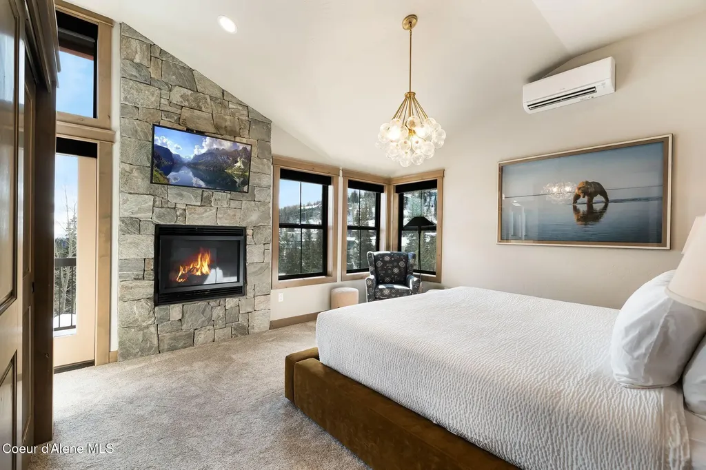 50 Olaf Court Sandpoint ID 83864