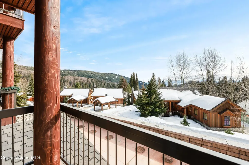 50 Olaf Court Sandpoint ID 83864