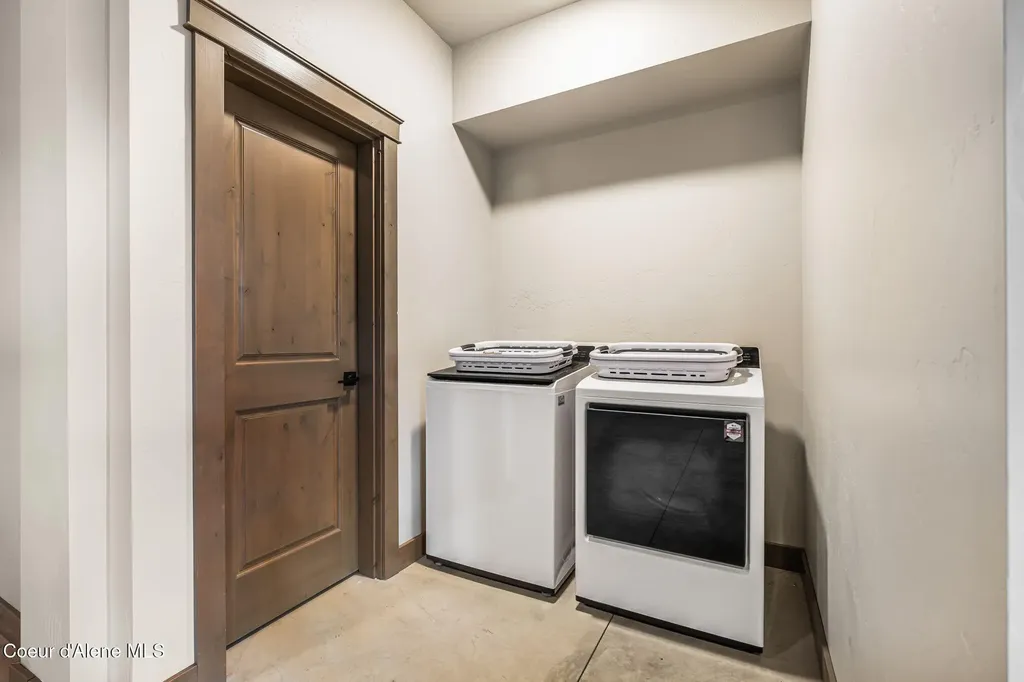 50 Olaf Court Sandpoint ID 83864