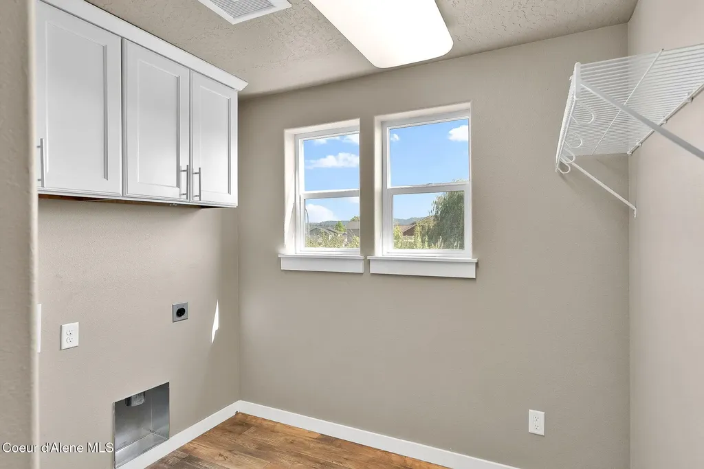 3423 E Hope Avenue Post Falls ID 83854