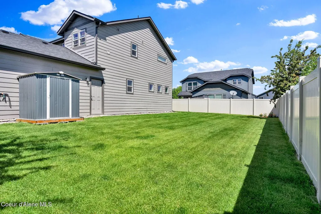3423 E Hope Avenue Post Falls ID 83854