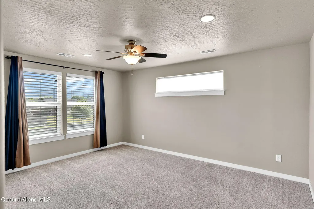 3423 E Hope Avenue Post Falls ID 83854