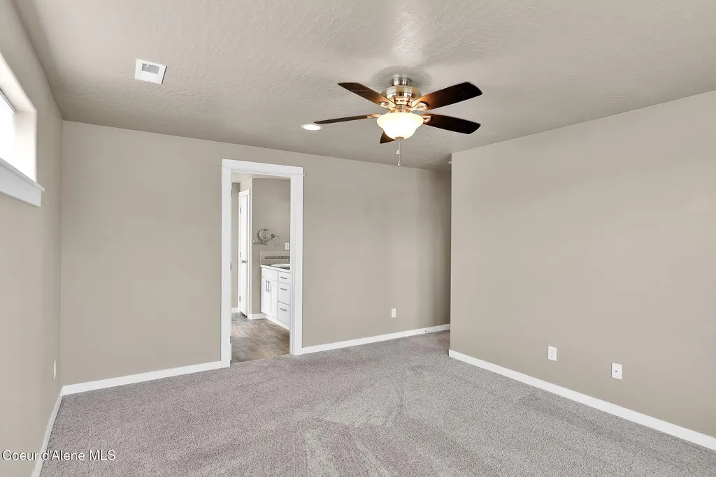 3423 E Hope Avenue Post Falls ID 83854