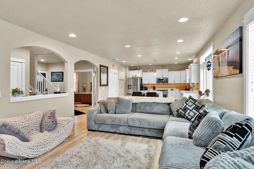 3423 E Hope Avenue Post Falls ID 83854