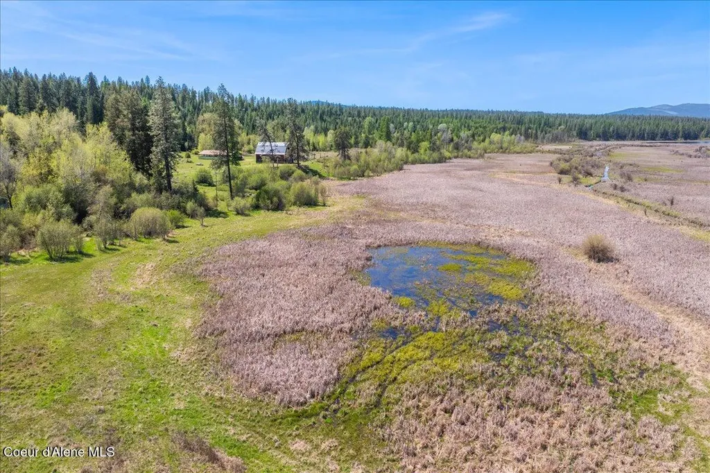 4610 Kelso Lake Road Athol ID 83801