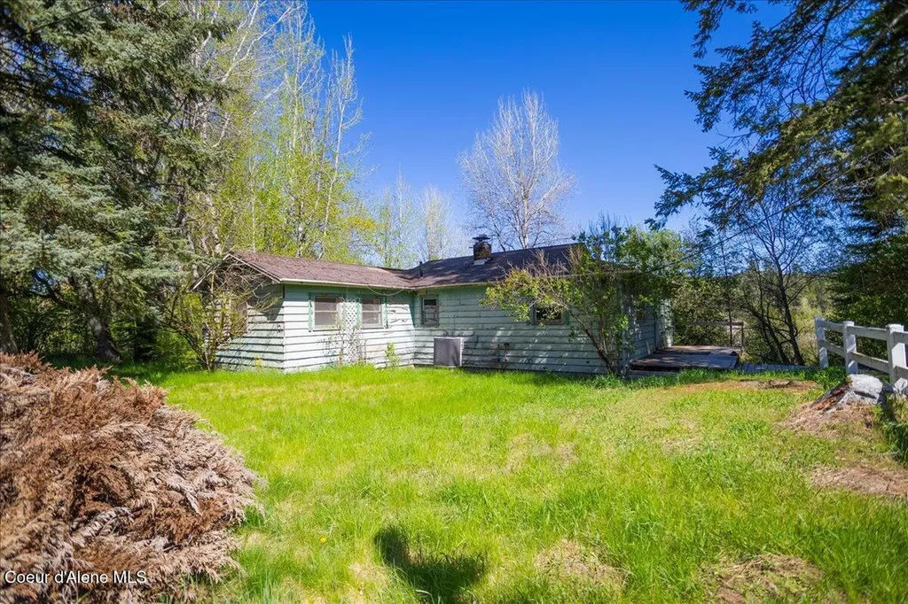 4610 Kelso Lake Road Athol ID 83801