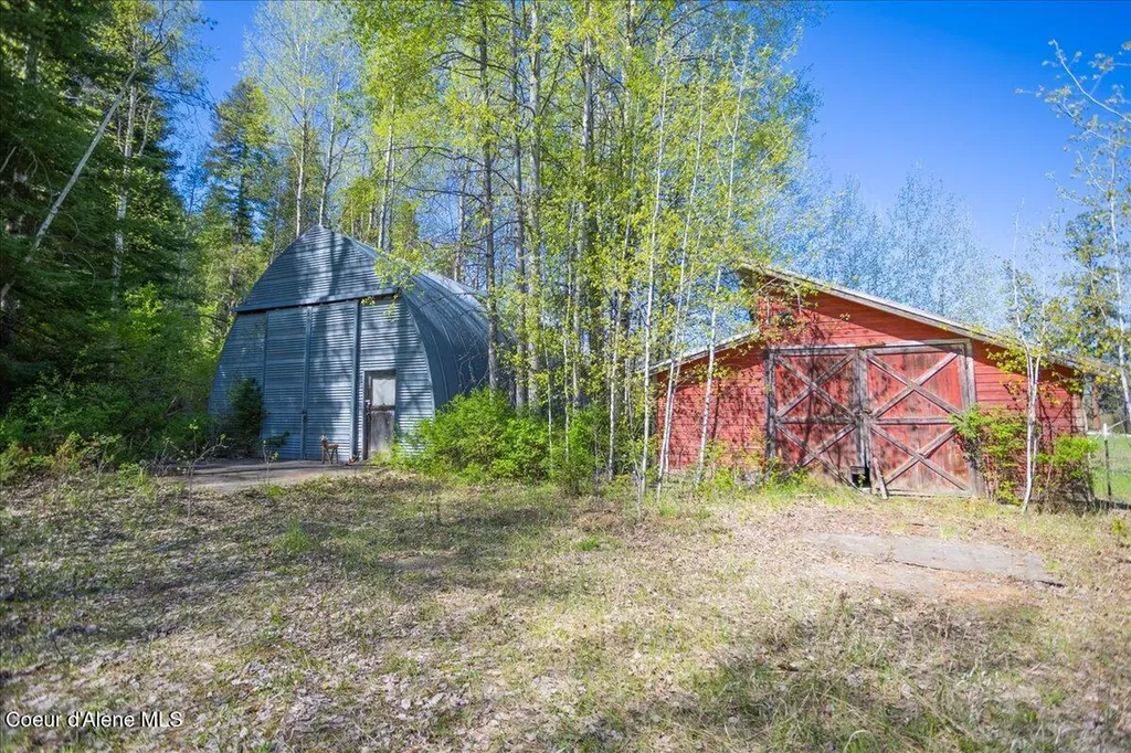 4610 Kelso Lake Road Athol ID 83801
