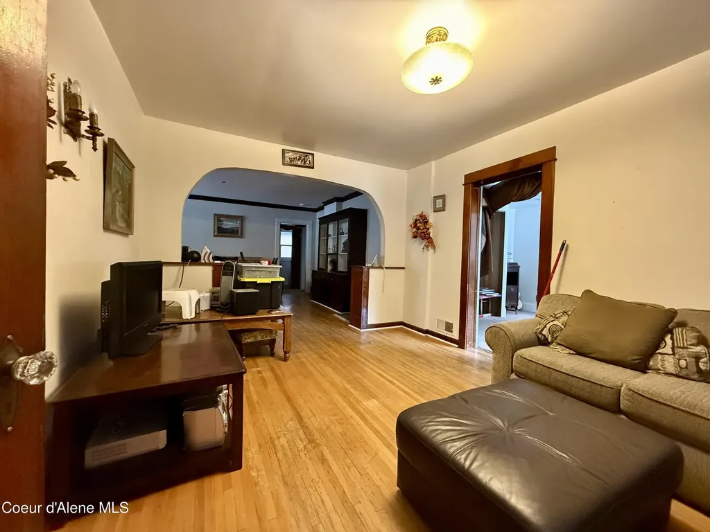 910 Main Street Wardner ID 83837