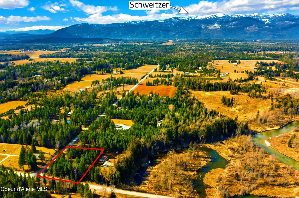 5565 Selle Road Sandpoint ID 83864