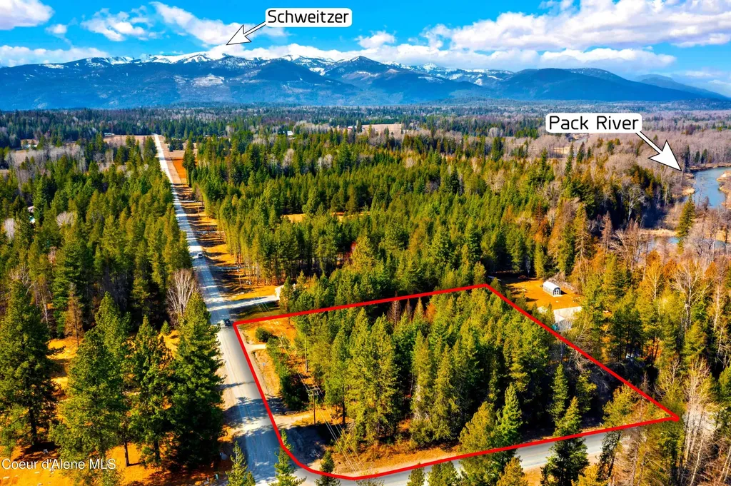 5565 Selle Road Sandpoint ID 83864