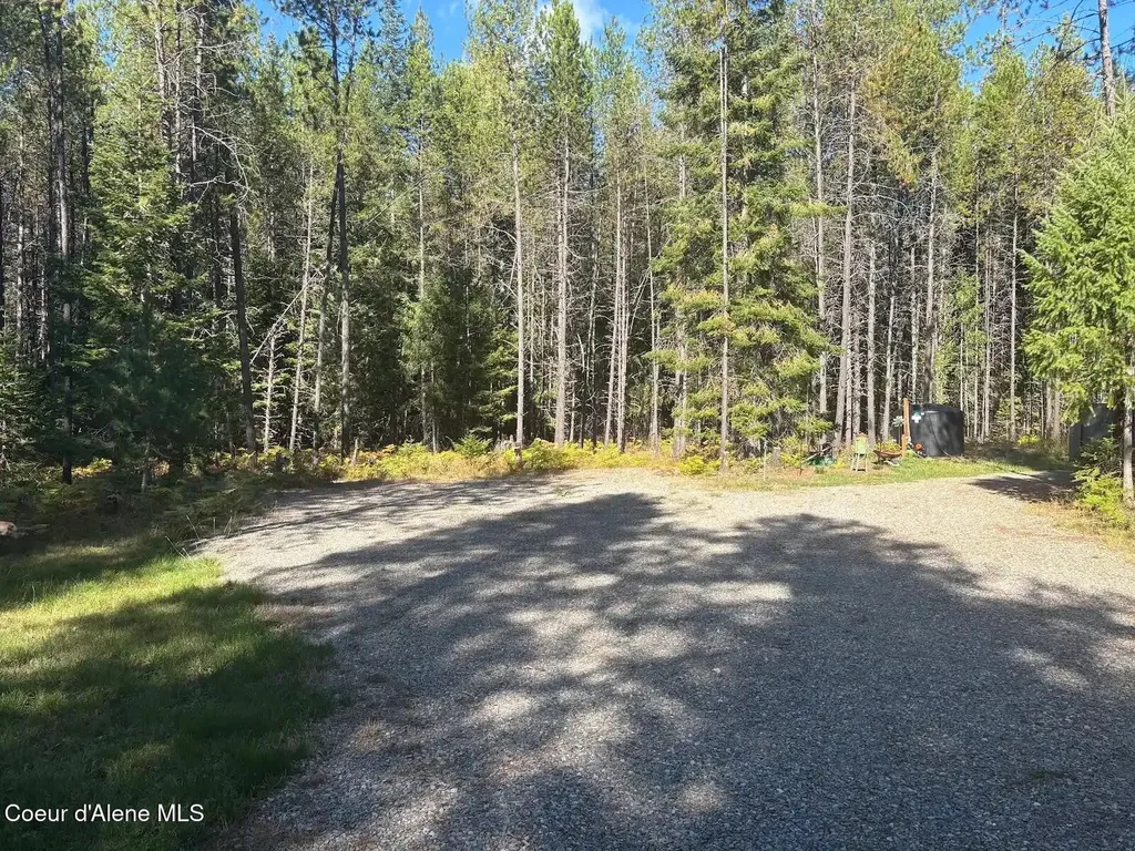 11271 Eastside Road Priest River ID 83856