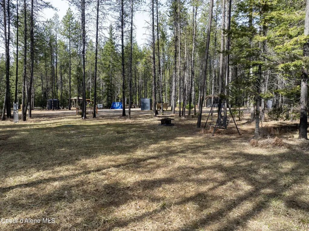 11271 Eastside Road Priest River ID 83856