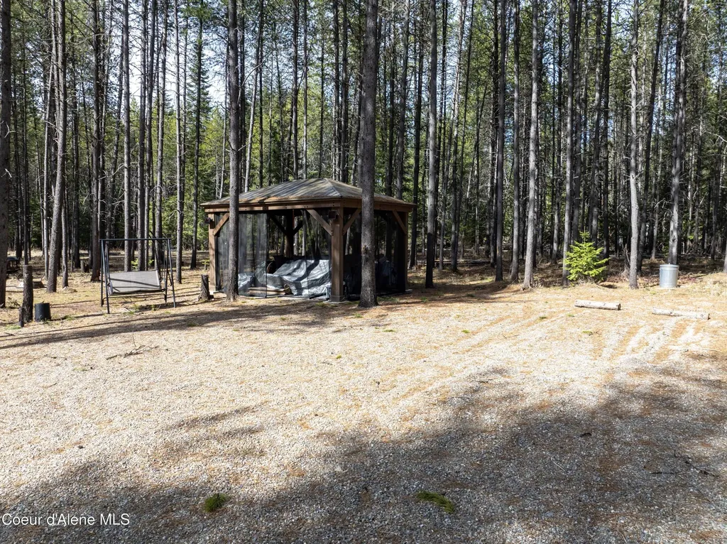 11271 Eastside Road Priest River ID 83856