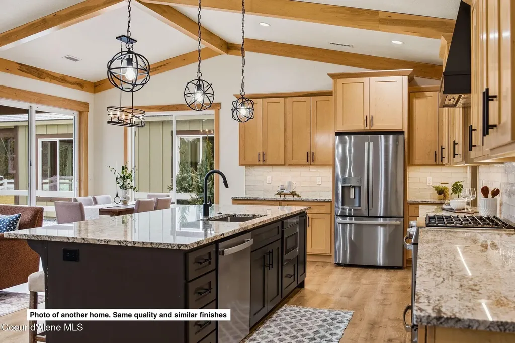 185 Backtrack Road Sandpoint ID 83864