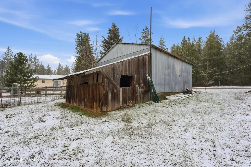 15707 N Ranch Valley Road Rathdrum ID 83858