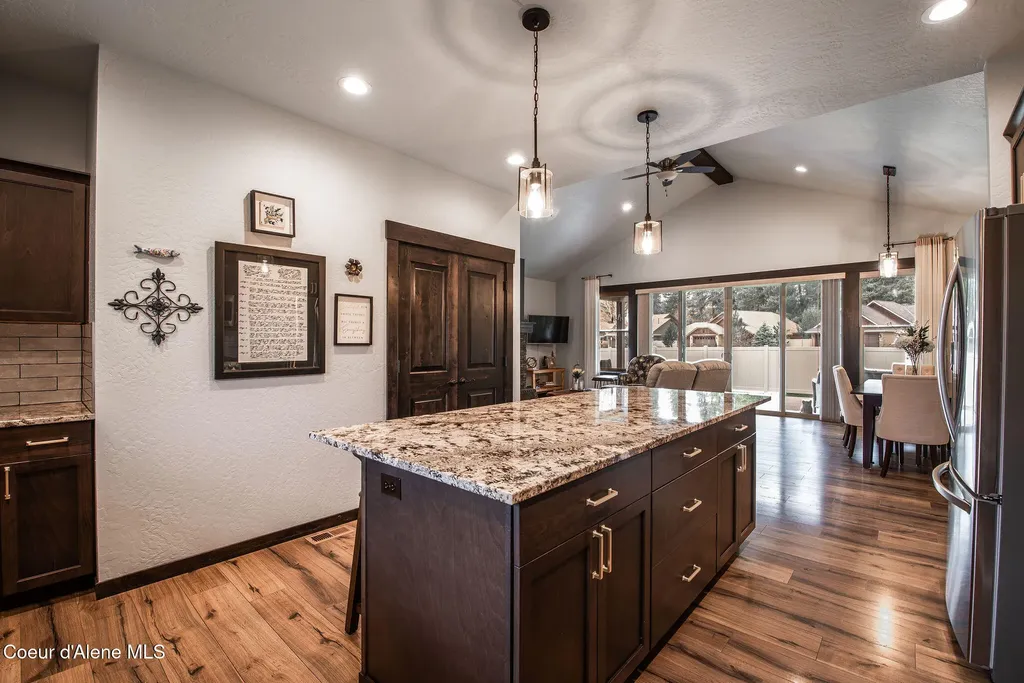 940 E Hurricane Drive Hayden ID 83835