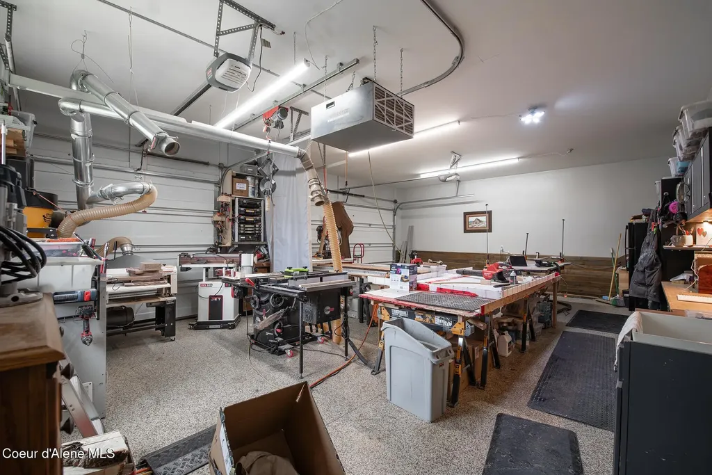 940 E Hurricane Drive Hayden ID 83835