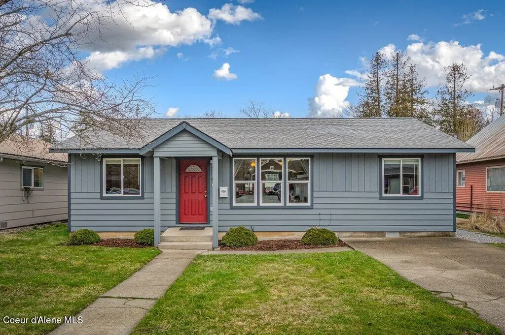 216 S Second Avenue Sandpoint ID 83864