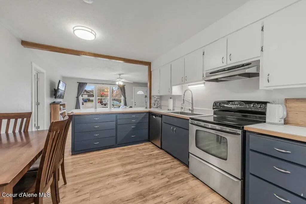 216 S Second Avenue Sandpoint ID 83864