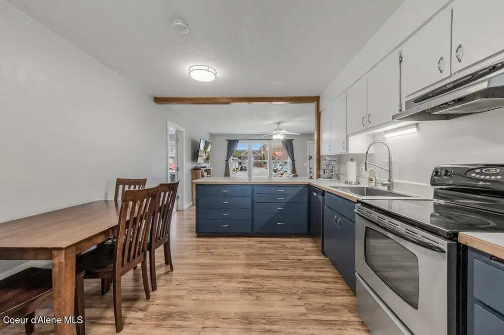 216 S Second Avenue Sandpoint ID 83864