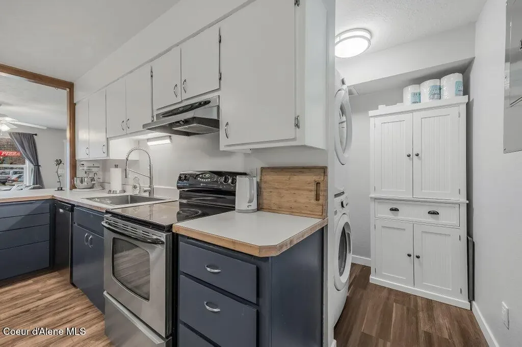 216 S Second Avenue Sandpoint ID 83864