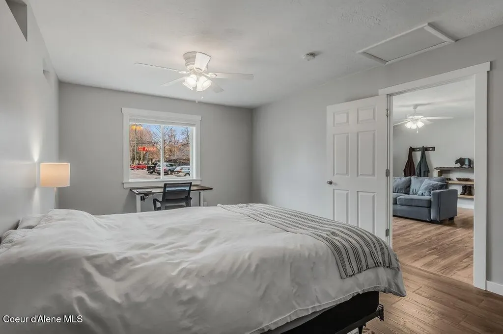 216 S Second Avenue Sandpoint ID 83864