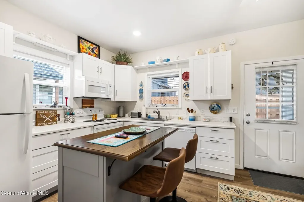 515 S Lavina Avenue Sandpoint ID 83864