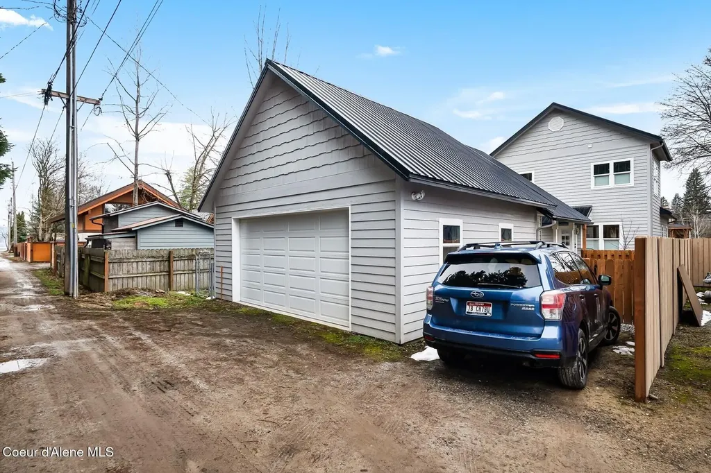 515 S Lavina Avenue Sandpoint ID 83864