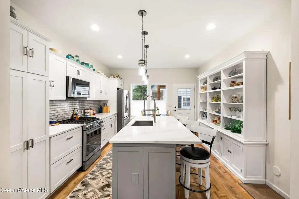 515 S Lavina Avenue Sandpoint ID 83864