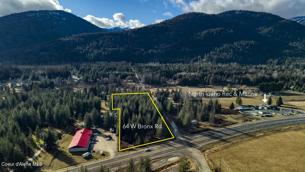 64 W Bronx Road Sandpoint ID 83864