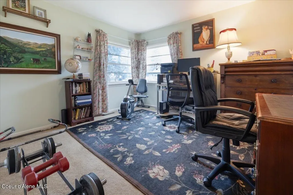 401 S 1st Avenue Sandpoint ID 83864