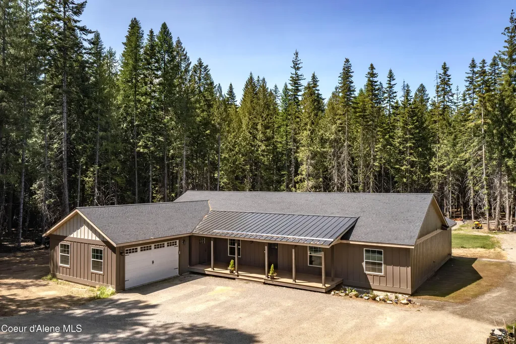245 Lost Creek Lane Priest River ID 83856