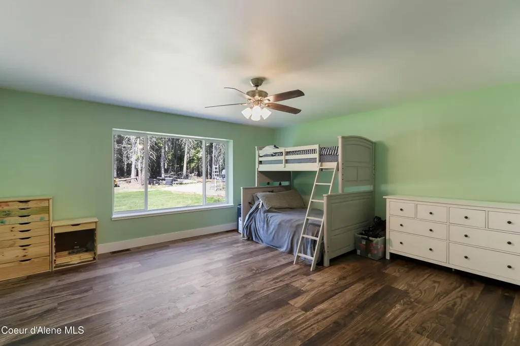 245 Lost Creek Lane Priest River ID 83856