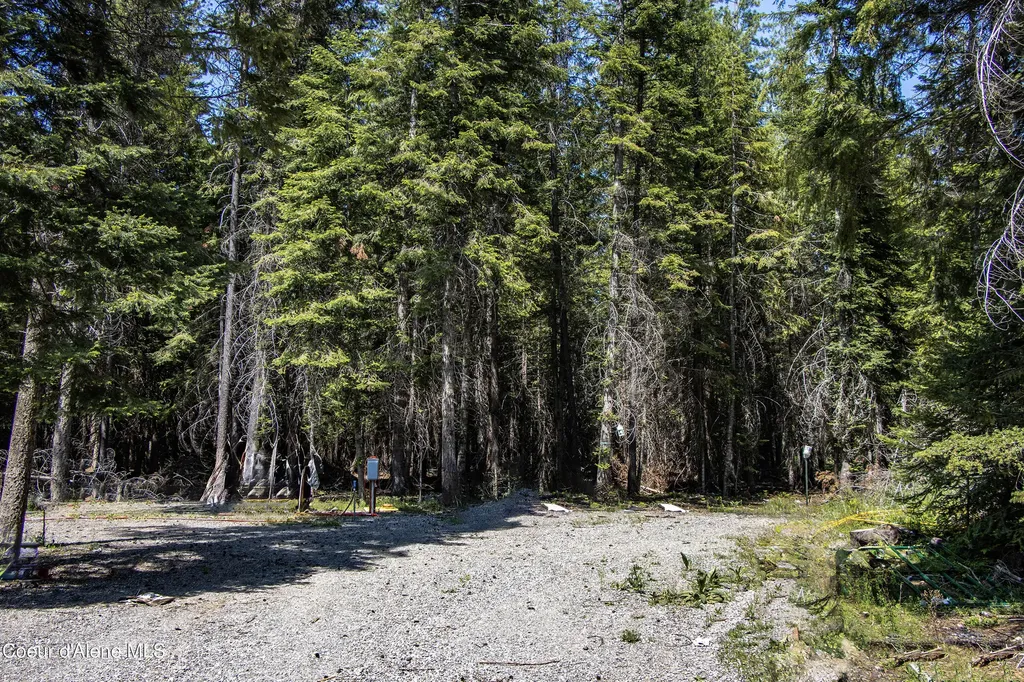 245 Lost Creek Lane Priest River ID 83856