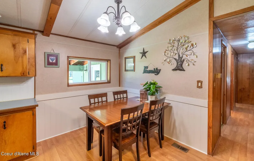4882 W Highway 53 Rathdrum ID 83858