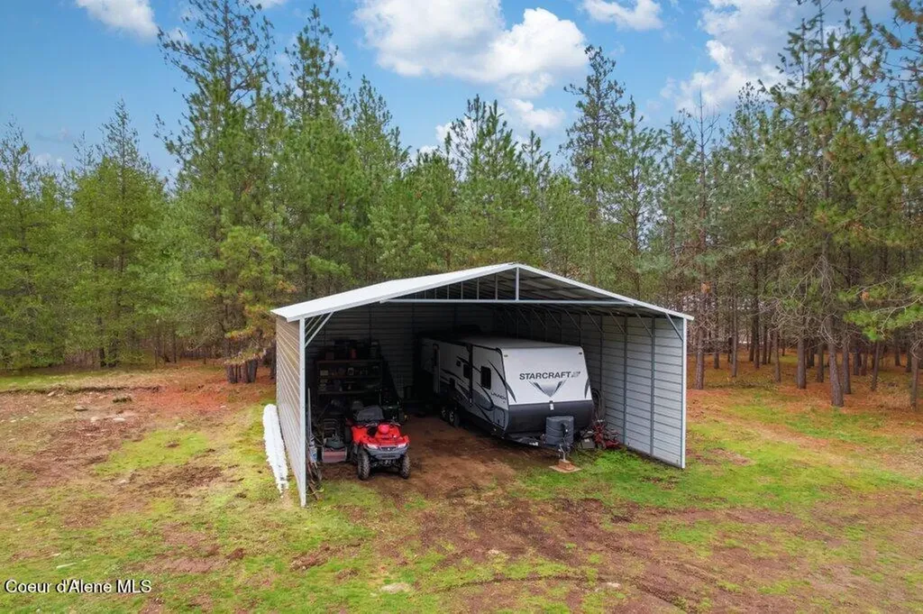 4882 W Highway 53 Rathdrum ID 83858