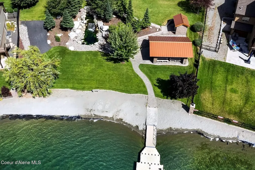 13439 N Shimmering Court Rathdrum ID 83858