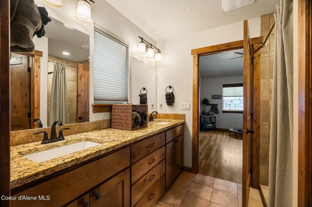 13439 N Shimmering Court Rathdrum ID 83858