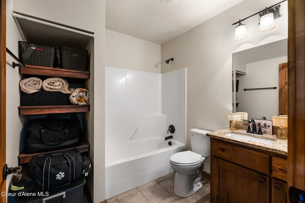 13439 N Shimmering Court Rathdrum ID 83858