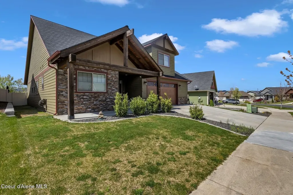 13439 N Shimmering Court Rathdrum ID 83858