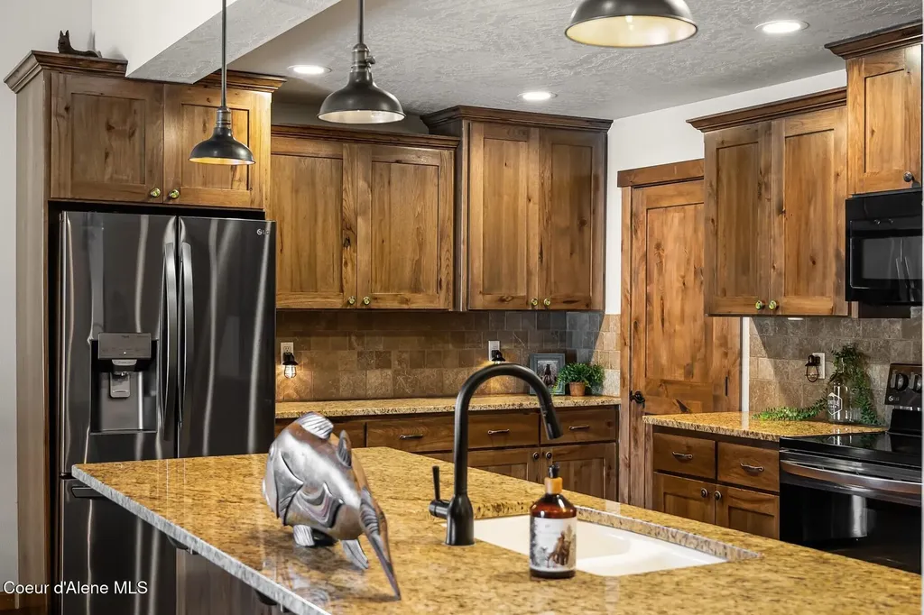 13439 N Shimmering Court Rathdrum ID 83858