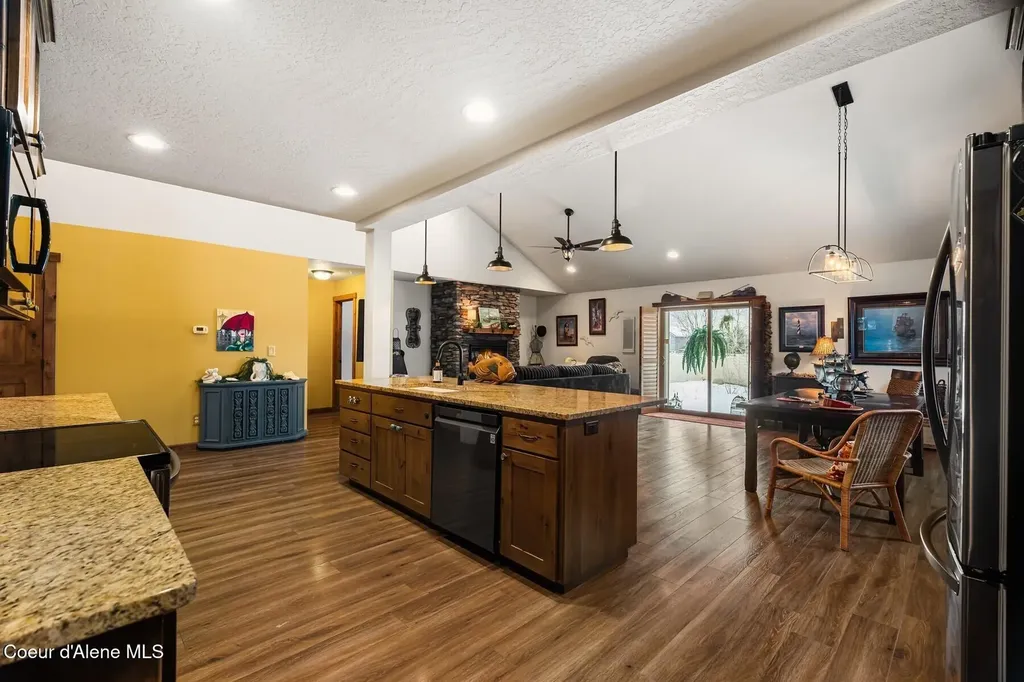 13439 N Shimmering Court Rathdrum ID 83858
