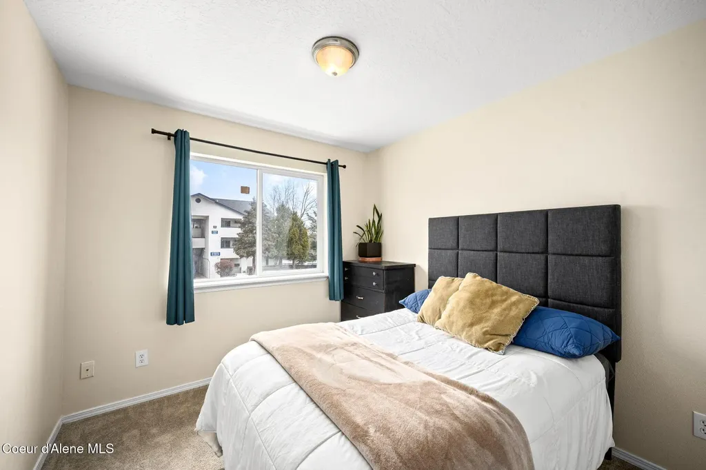 632 N Hydra Place Post Falls ID 83854