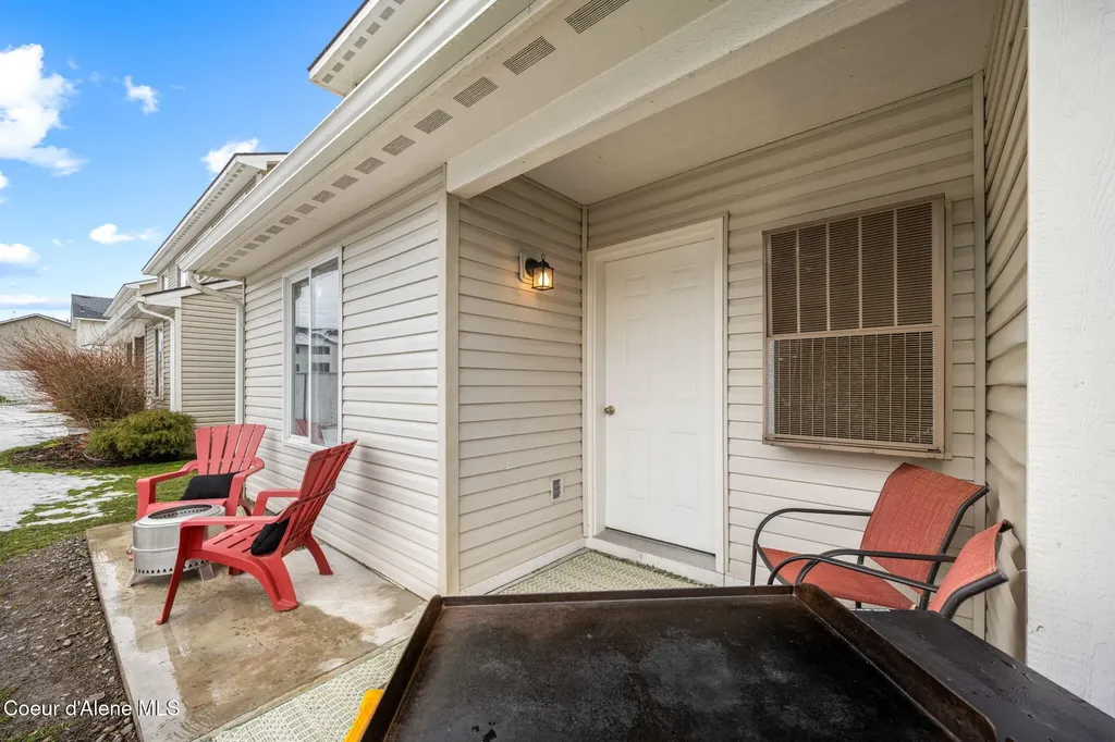 632 N Hydra Place Post Falls ID 83854